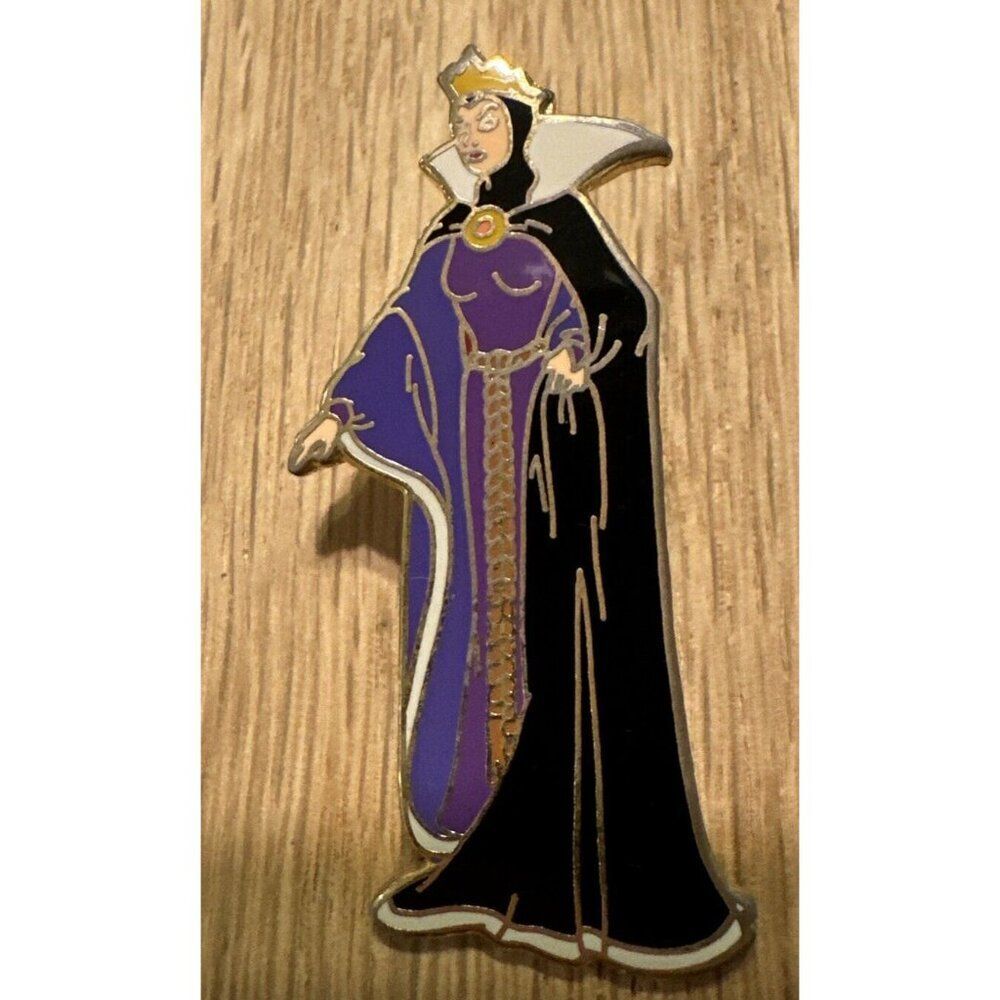 WDW Walt Disney Snow White Disney Trading Pin Seven Dwarfs Evil Queen